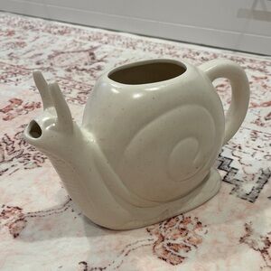 Cream Snail-Shaped Ceramic Pitcher
